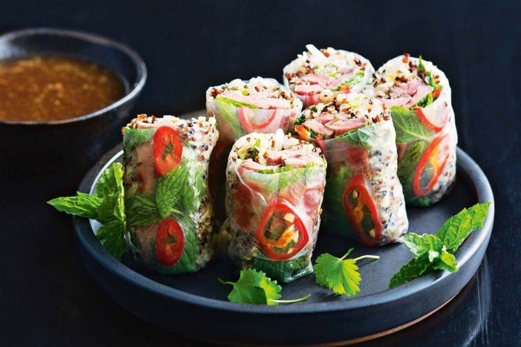 Rice Paper Rolls With Tamarind Dipping Sauce