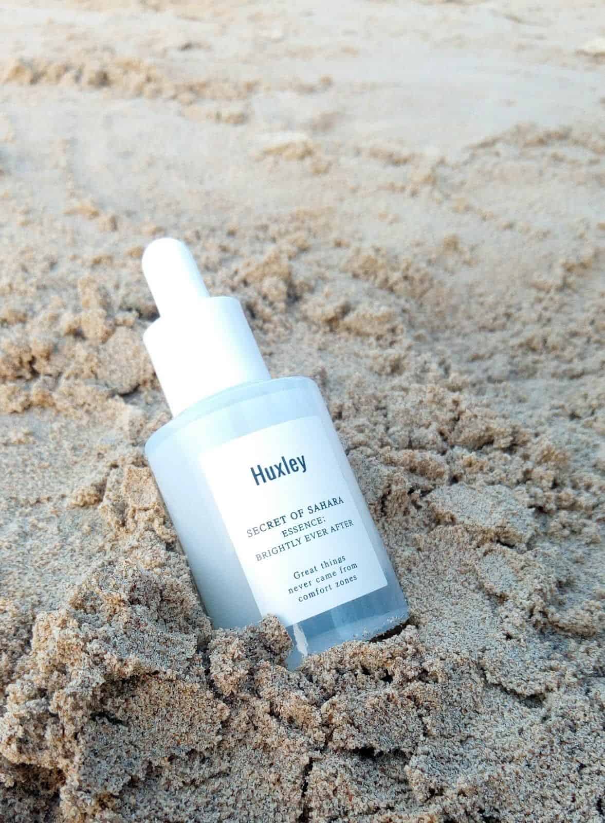 huxley-brightening-essence-beach